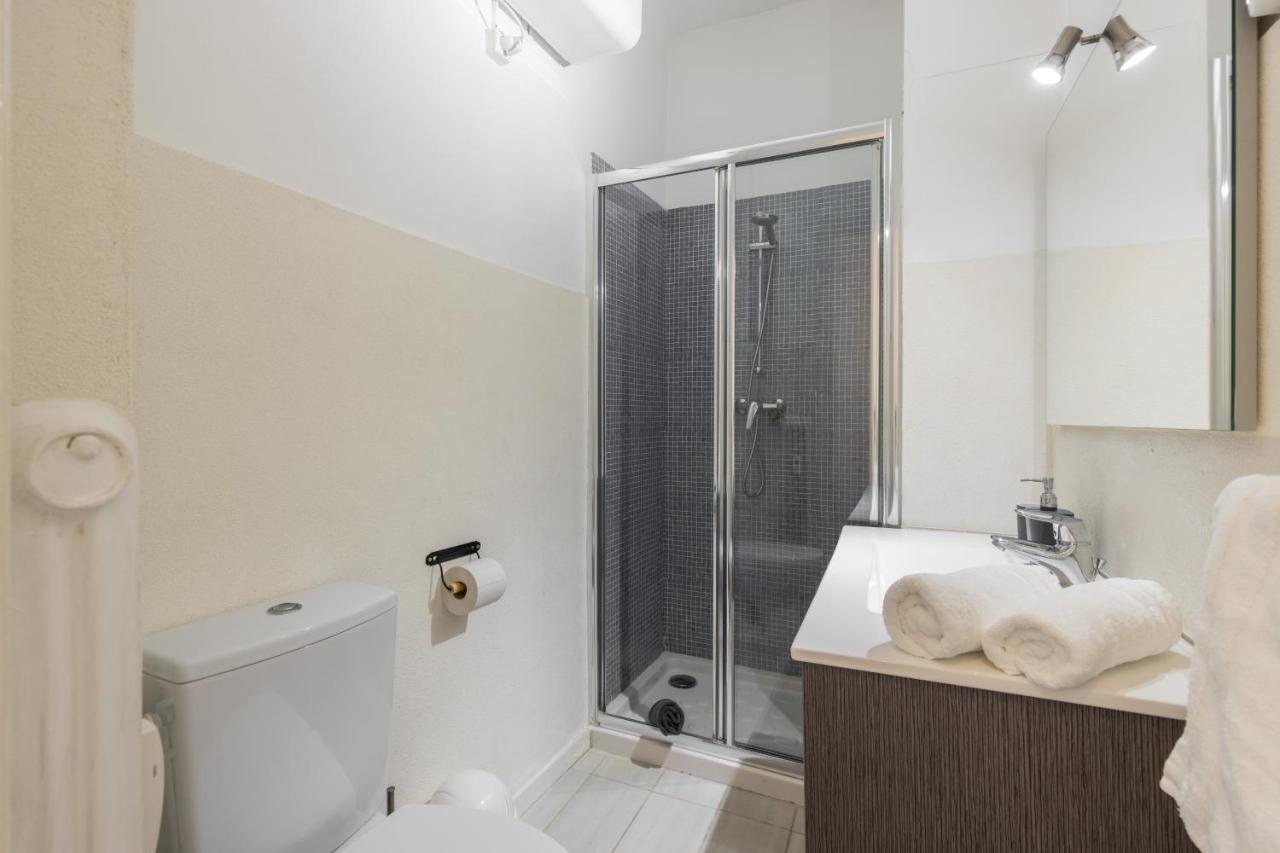 Apartment Feel - France 93 *