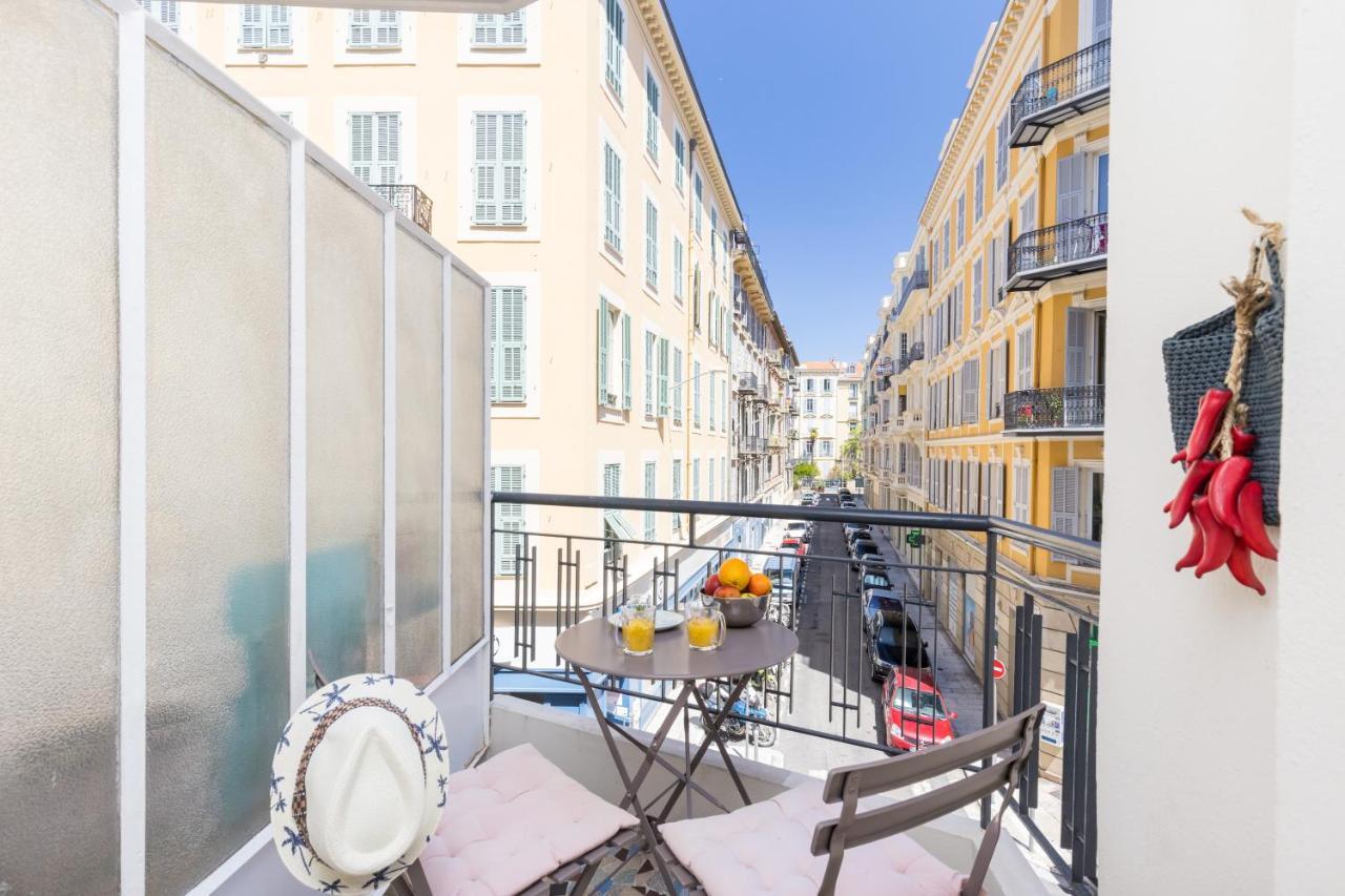 Feel - France 93 Nizza