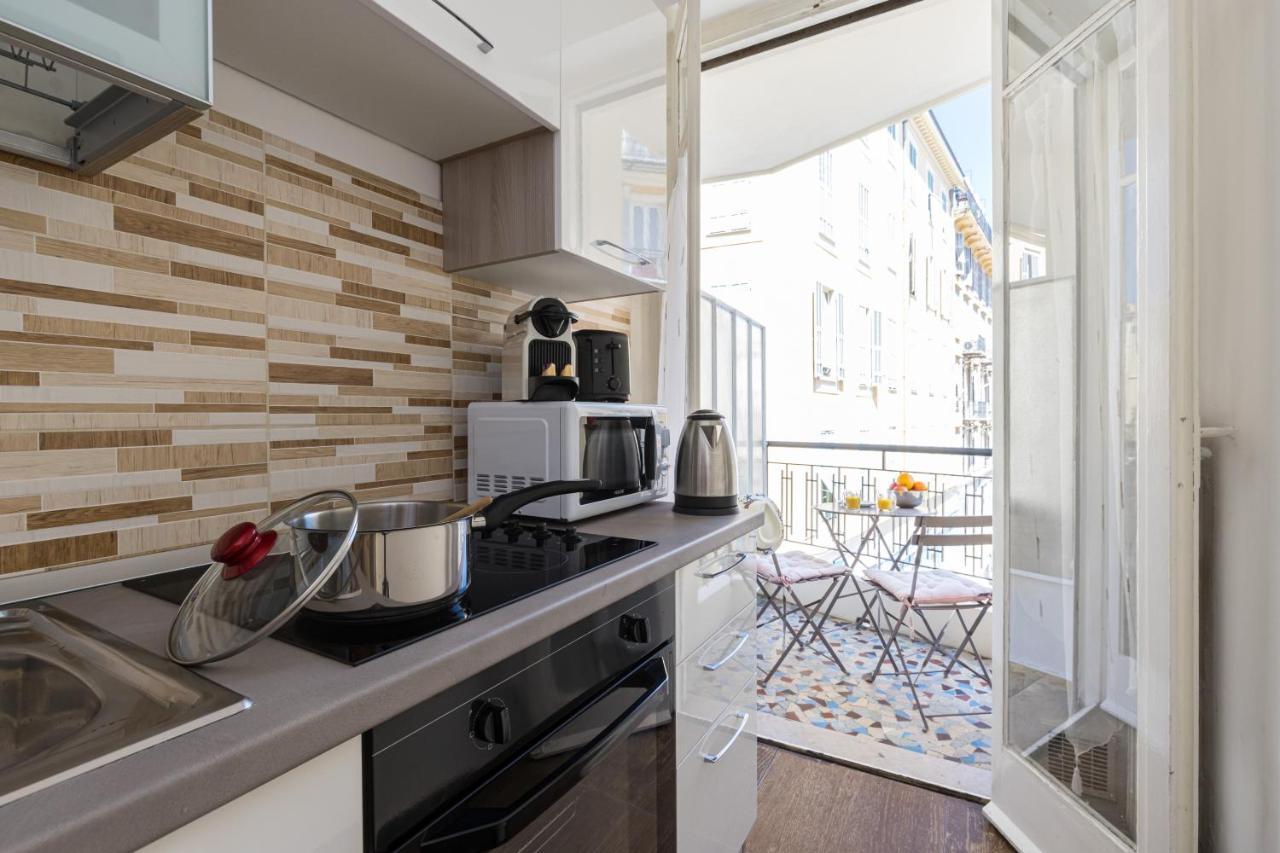 Apartment Feel - France 93